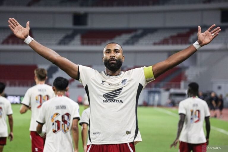 Yuran Fernandes Memimpin PSM Menang Tipis atas Cong An Ha Noi 1-0