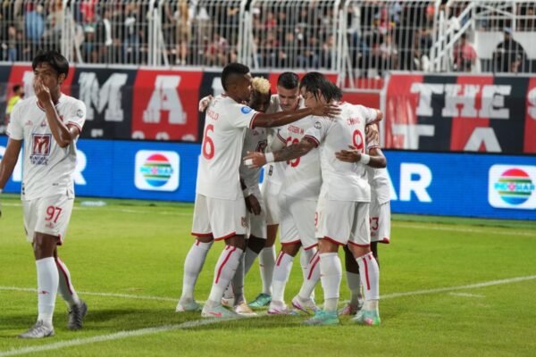 Kesabaran Kunci Keberhasilan Malut United: Kemenangan Telak 5-1 atas PSIS Semarang Kesabaran Kunci Keberhasilan Malut United: Kemenangan Telak 5-1 atas PSIS Semarang
