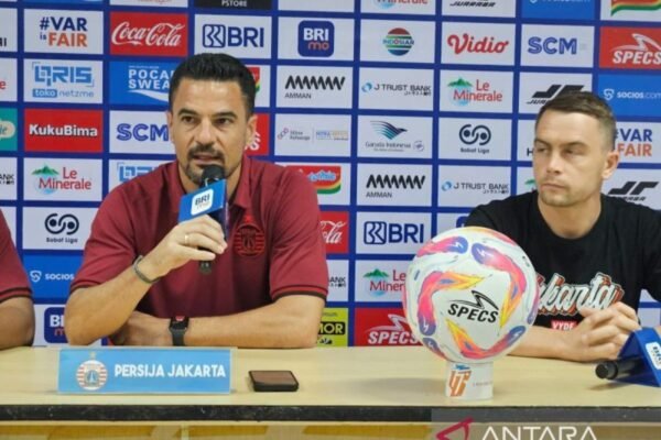 Pertandingan Seru: Doni Tri Dapat Tampil Saat Persija Jakarta Vs Semen Padang