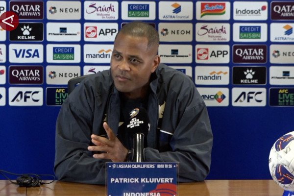 Kluivert Optimis Latihan Timnas di Bali Akan Memberikan Hasil Positif Saat Melawan China - ANTARA News