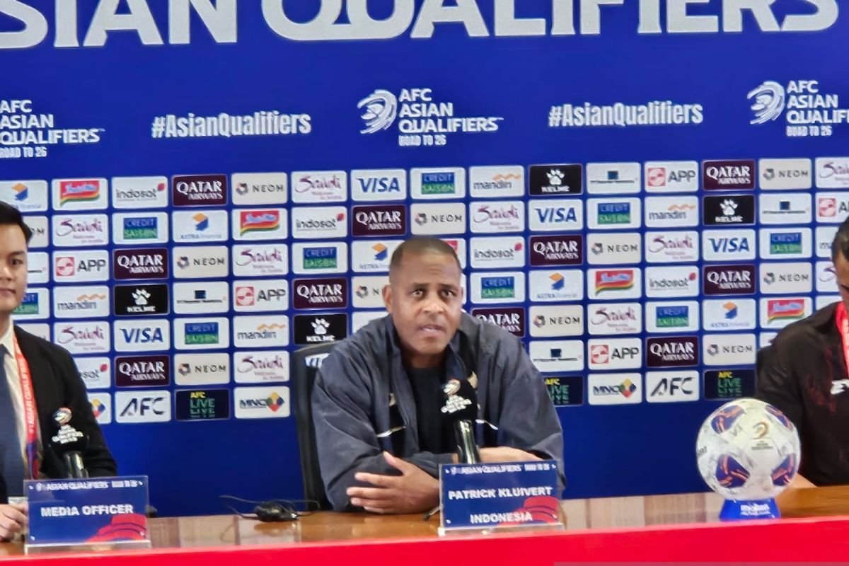 Patrick Kluivert Rayakan Pembukaan Pusat Latihan Baru di Bali