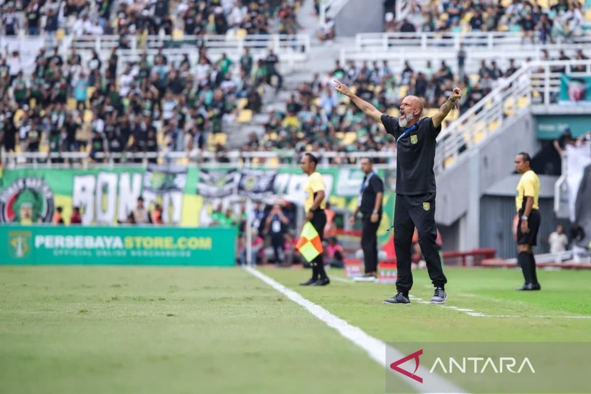 Persebaya Resmi Putus Kontrak dengan Eduardo Perez